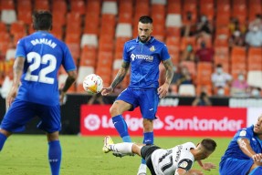 爱游戏平台体验-包含西汉姆训练开放日，集结日止住颓势引欢呼，西甲在即，球队文化再被提及的词条